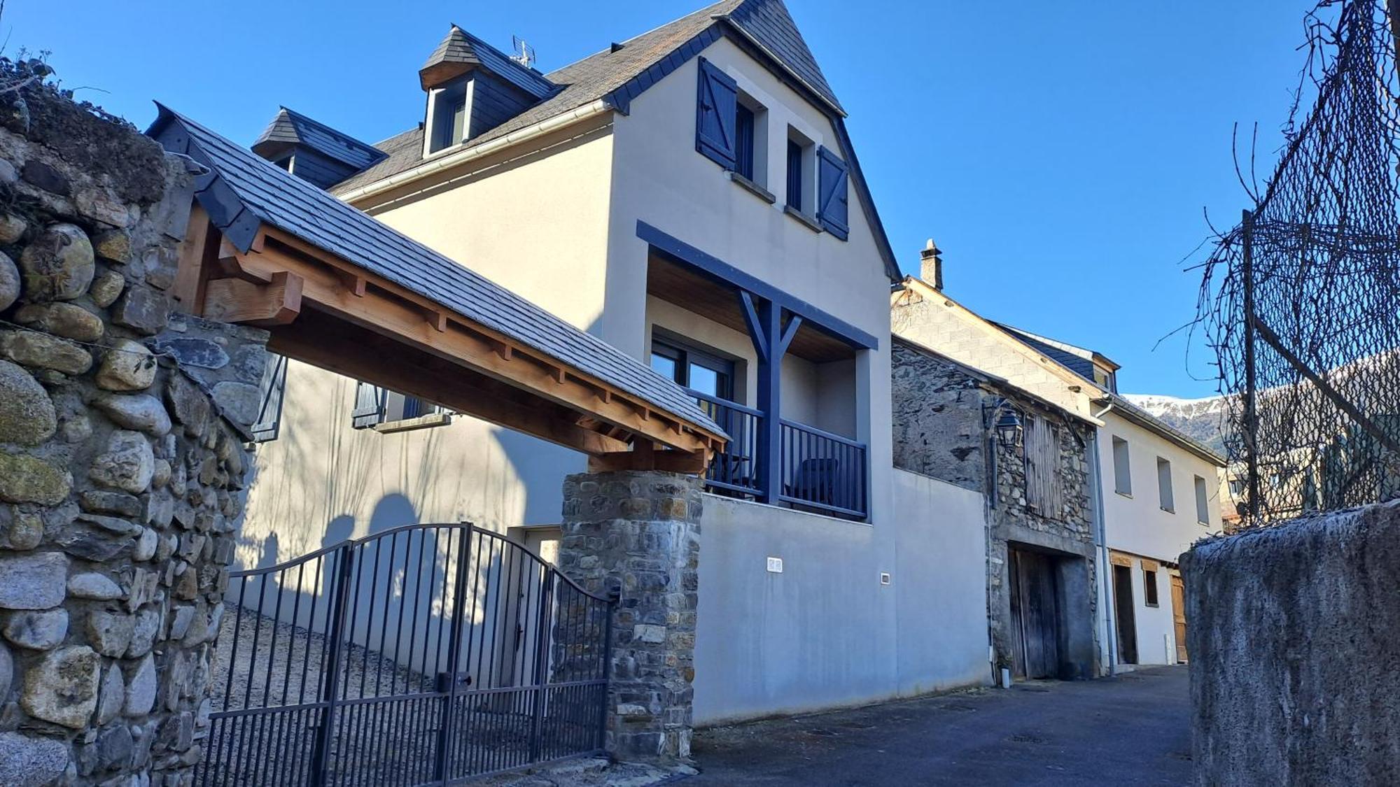 Le Balcon Face A L'Aspin Villa Arreau Exterior photo